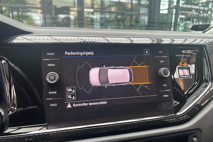 Rød VW Polo fra 2022
