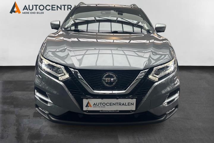 Grå Nissan Qashqai fra 2019