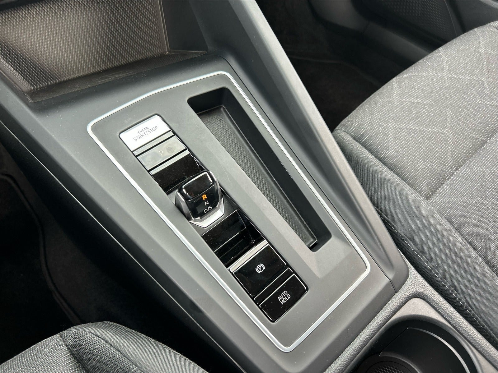 Sort VW Golf VIII fra 2024