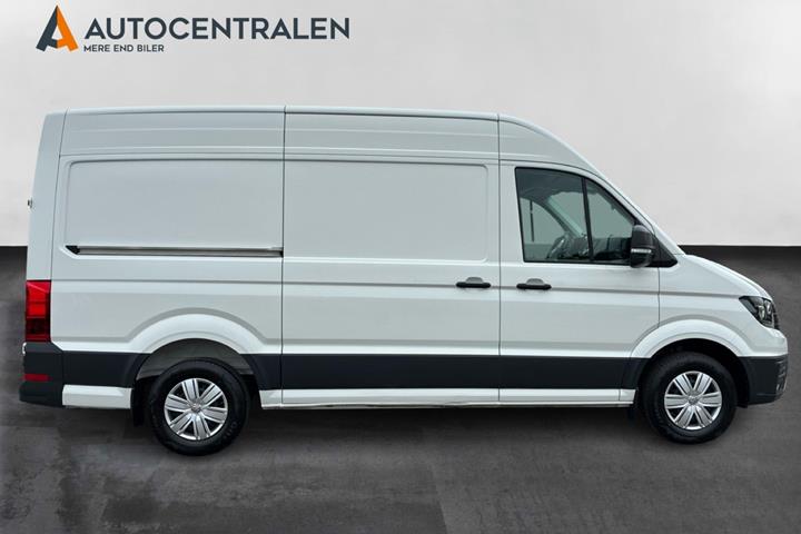 Hvid VW Crafter 35 fra 2024