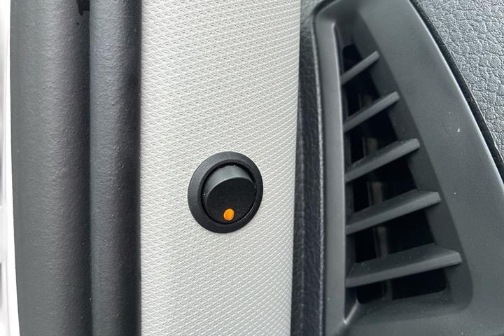 Hvid VW Crafter 35 fra 2024