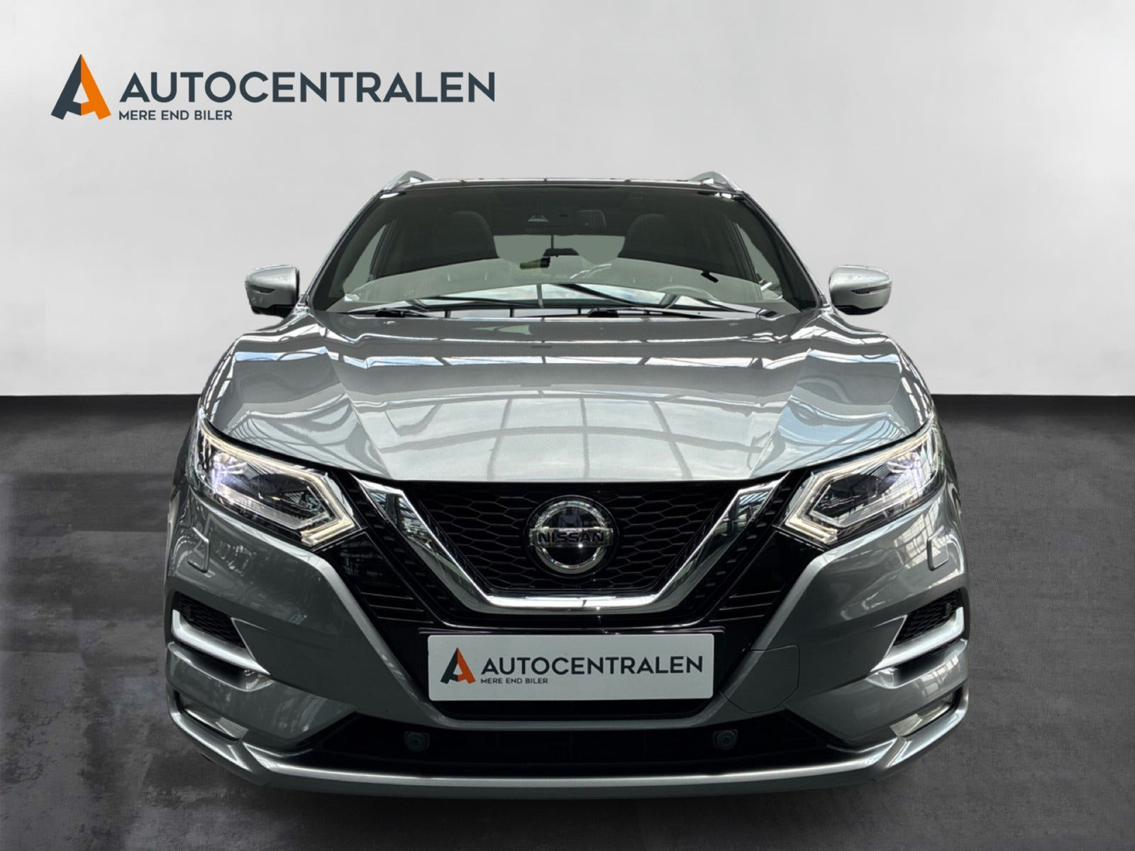 Grå Nissan Qashqai fra 2019