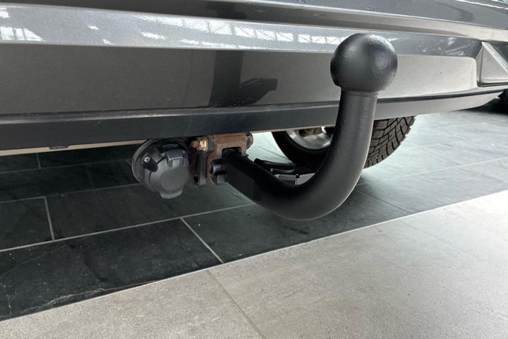 Grå Nissan Qashqai fra 2019
