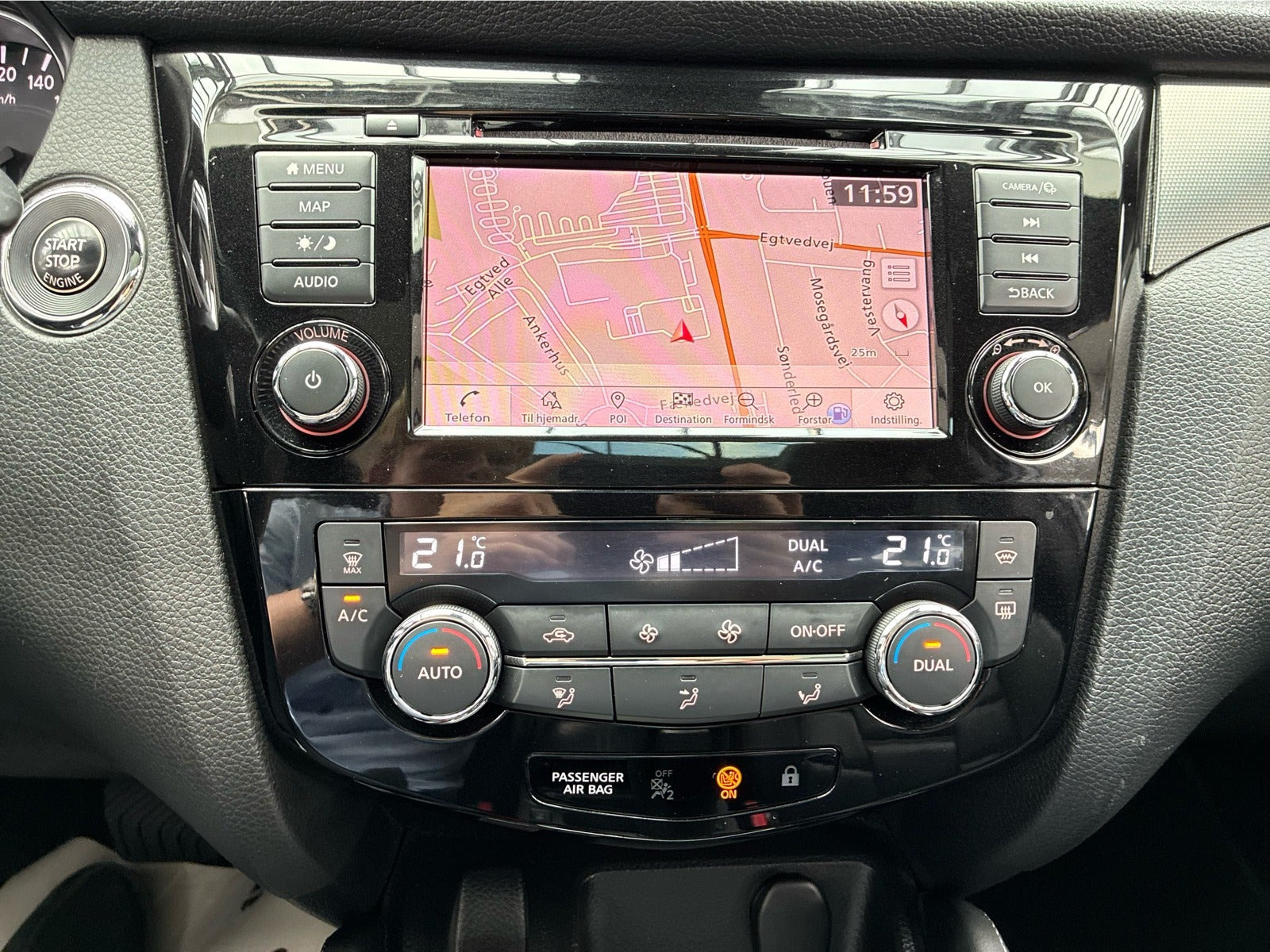 Grå Nissan Qashqai fra 2019