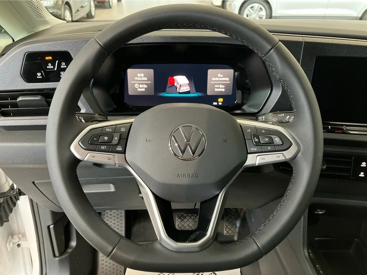 Hvid VW Caddy fra 2026