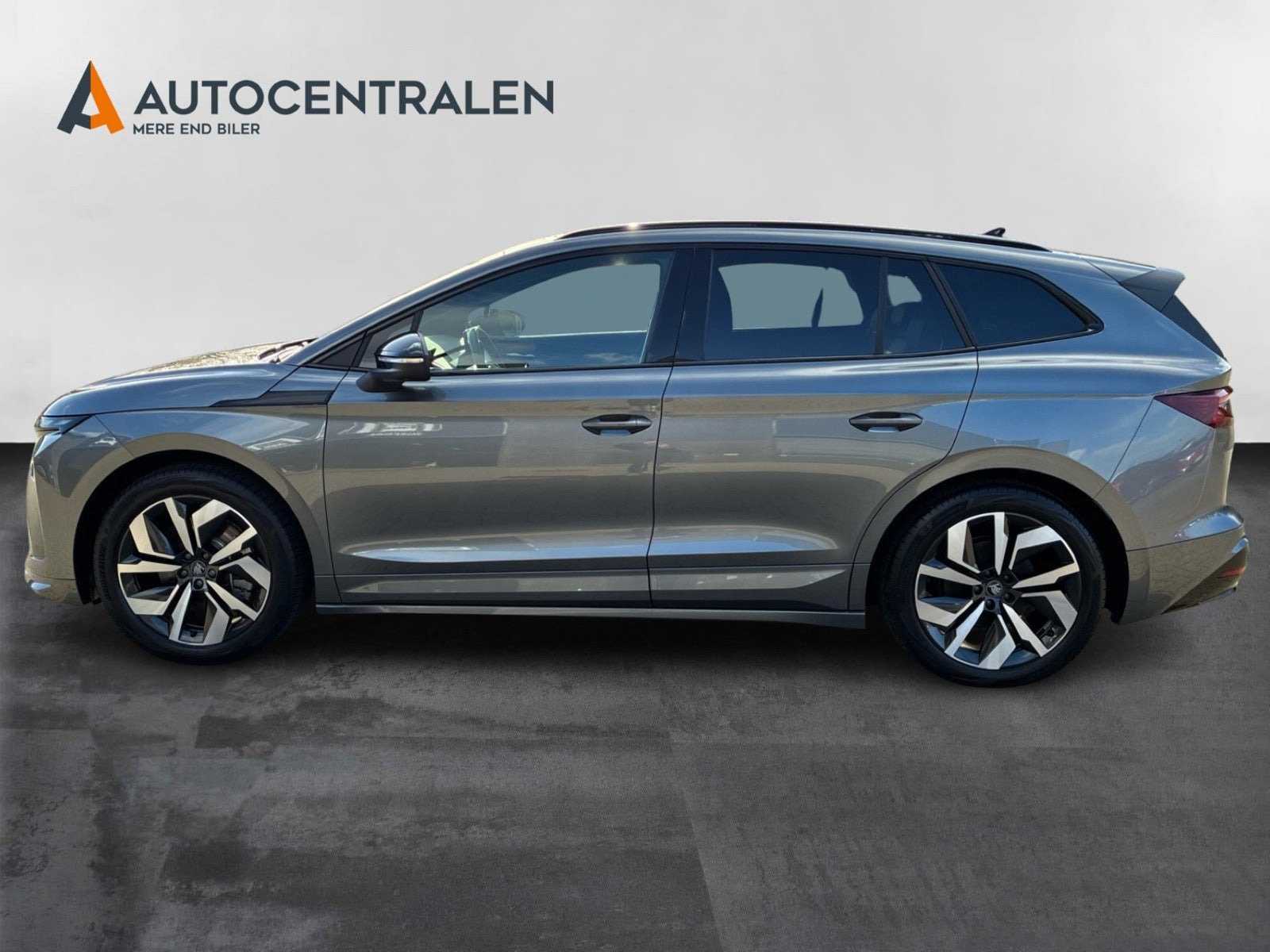 Grå Skoda Enyaq fra 2026