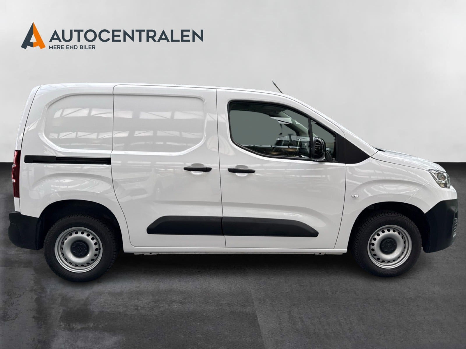 Hvid Citroën Berlingo fra 2023