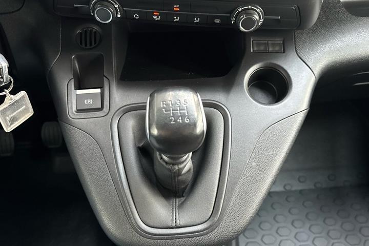 Hvid Citroën Berlingo fra 2023