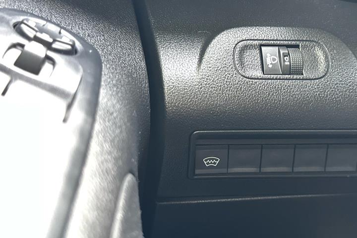 Hvid Citroën Berlingo fra 2023