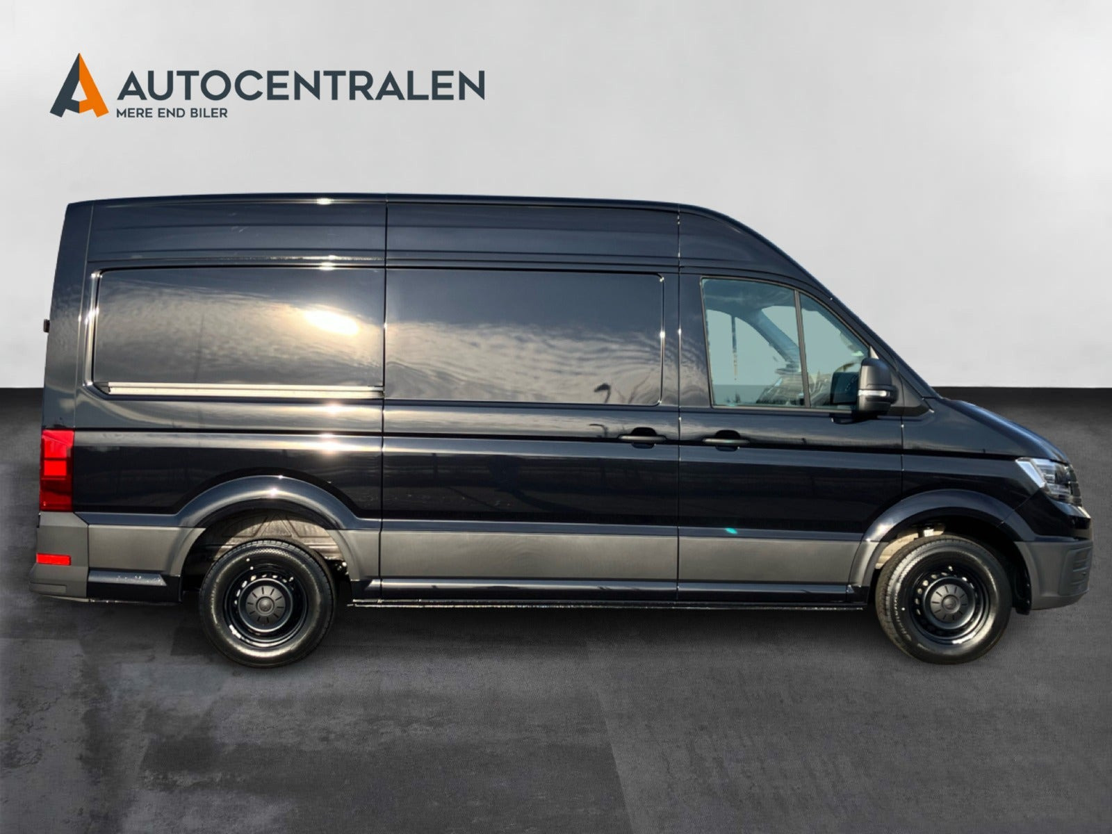Sort VW Crafter 35 fra 2026
