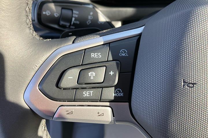 Sort VW Crafter 35 fra 2026