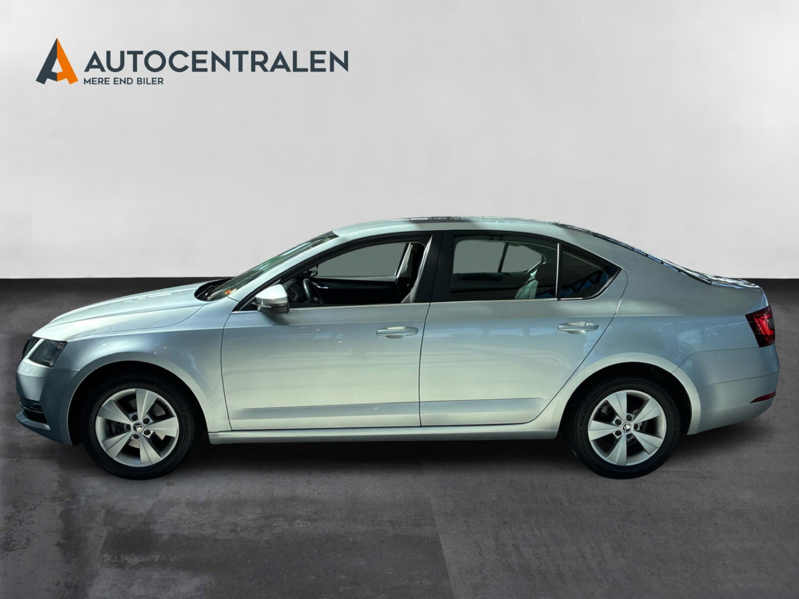 Sølv Skoda Octavia fra 2018