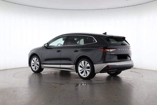 Sort Skoda Enyaq fra 2026