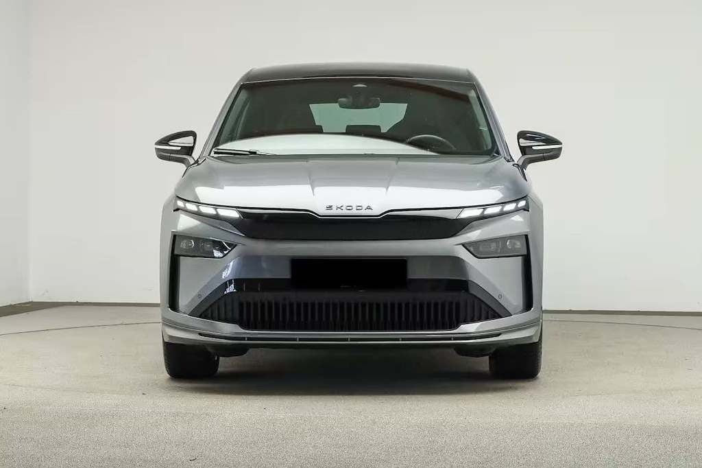Grå Skoda Enyaq fra 2026
