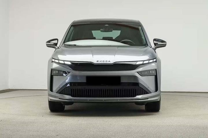 Grå Skoda Enyaq fra 2026