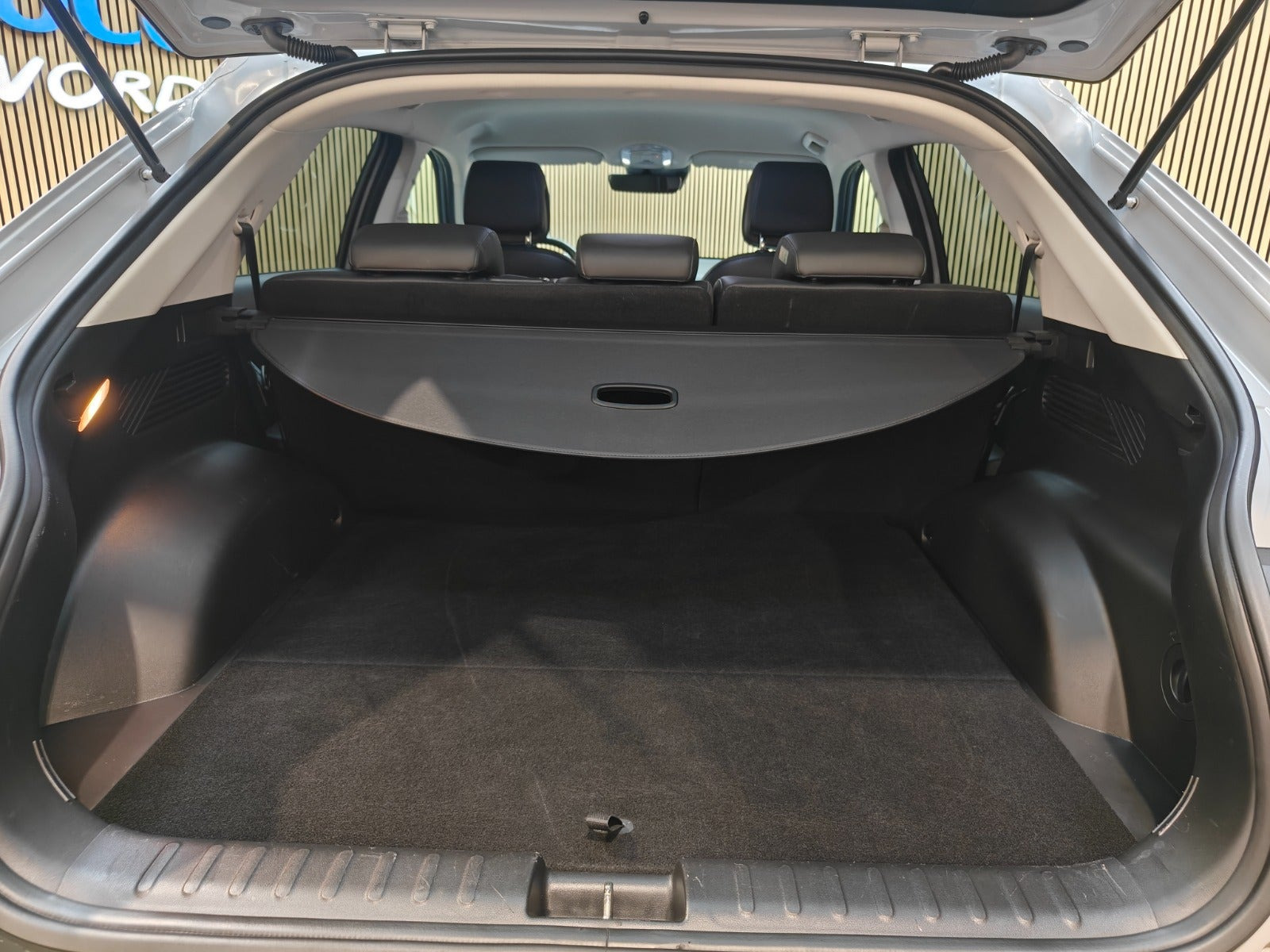 Sølv Hyundai Ioniq 5 fra 2023