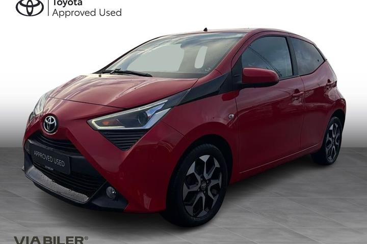 Rød Toyota Aygo fra 2021