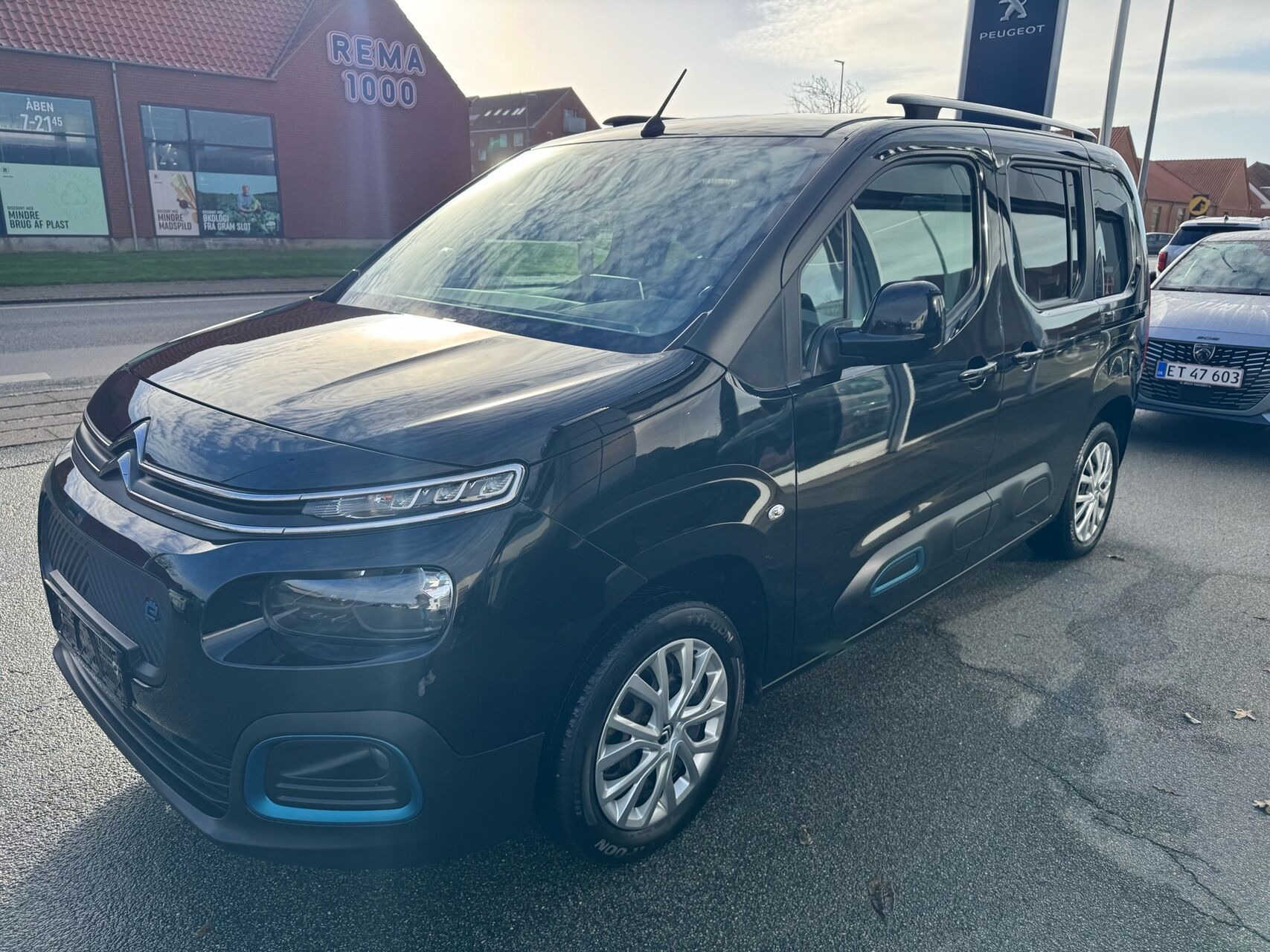 Sort Citroën ë-Berlingo fra 2023