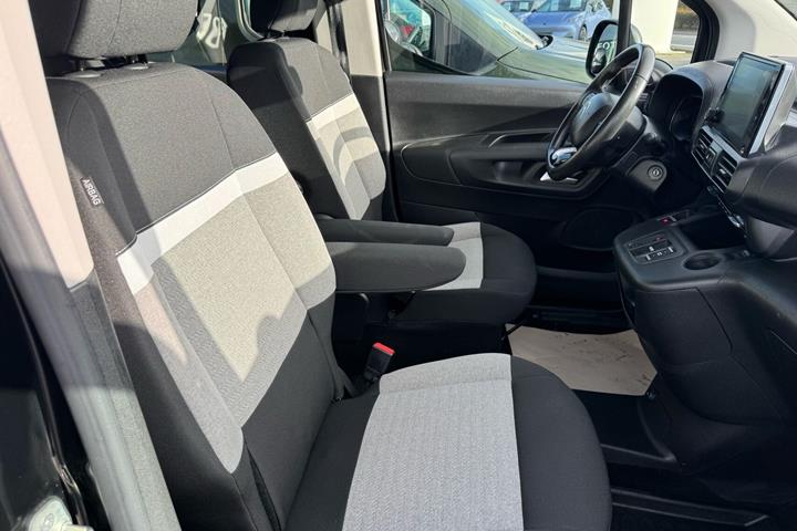 Sort Citroën ë-Berlingo fra 2023