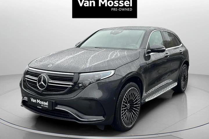 Grå Mercedes EQC fra 2022