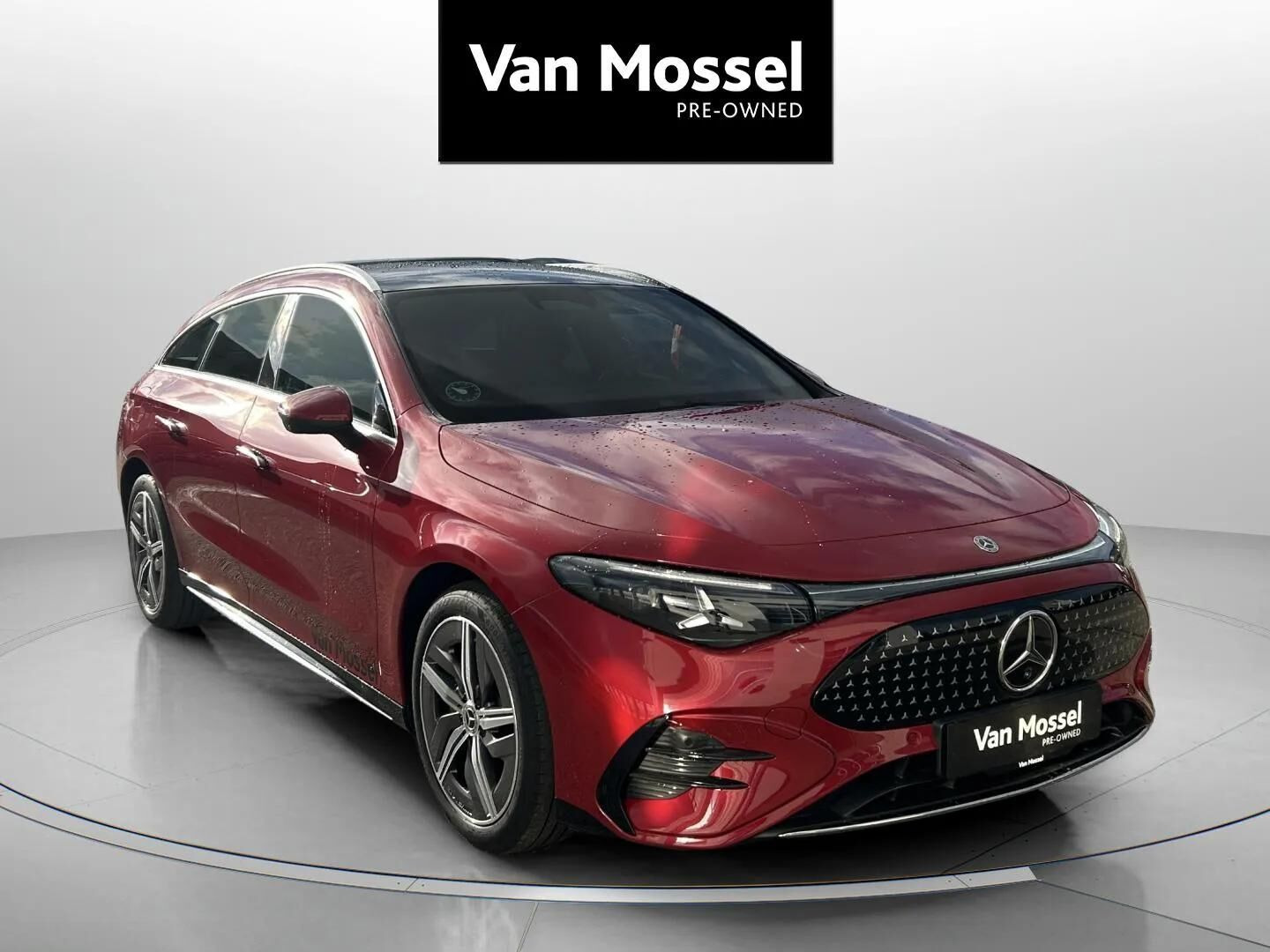 Rød Mercedes CLA250+ fra 2026