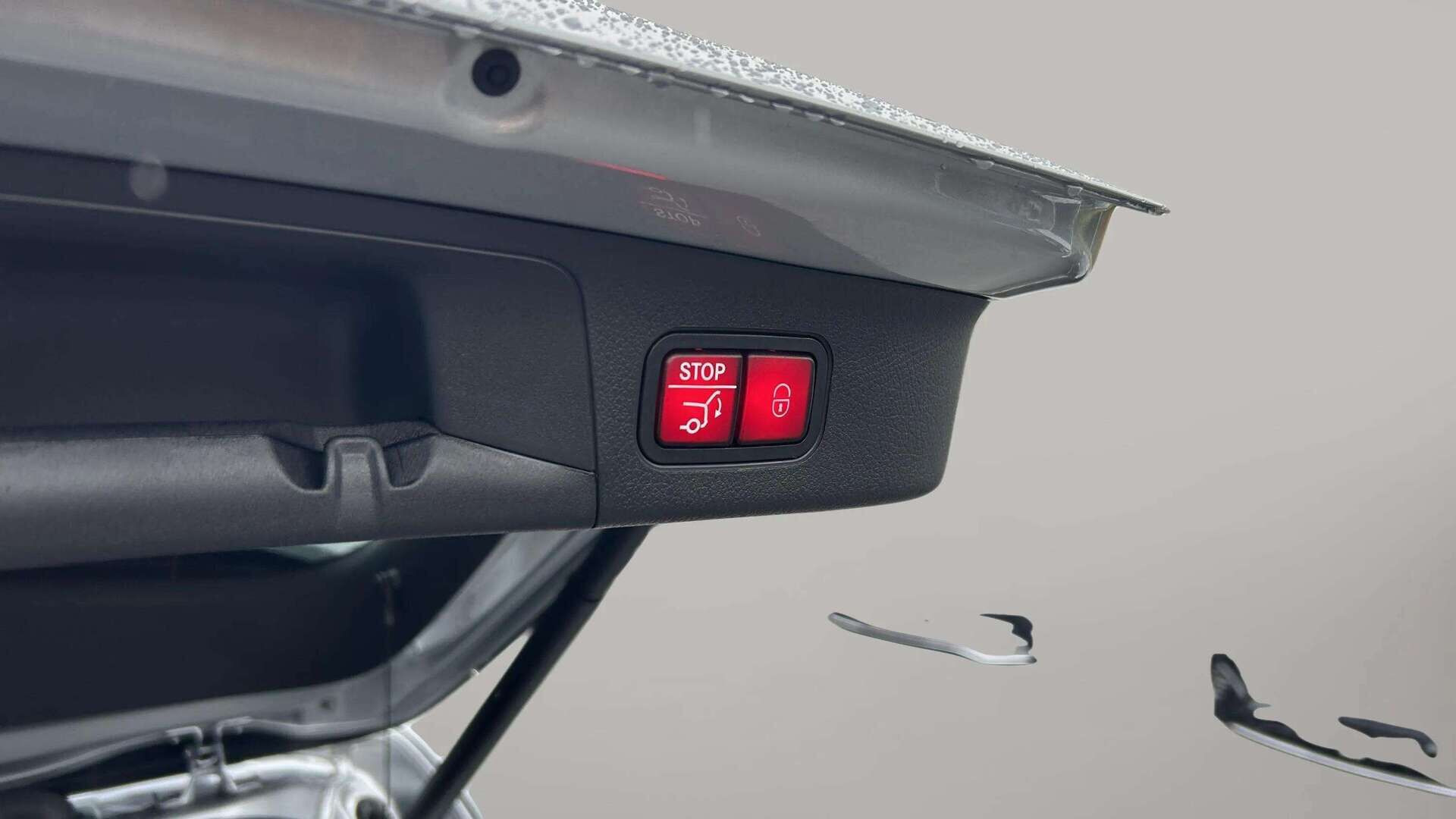 Sølv Mercedes EQA250+ fra 2025