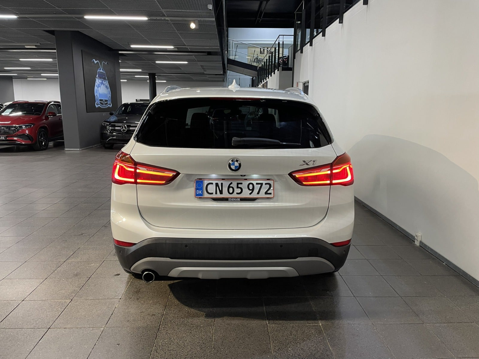Hvid BMW X1 fra 2016