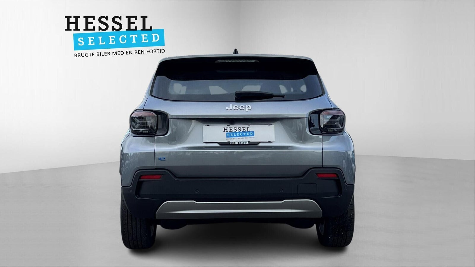 Grå Jeep Avenger fra 2025