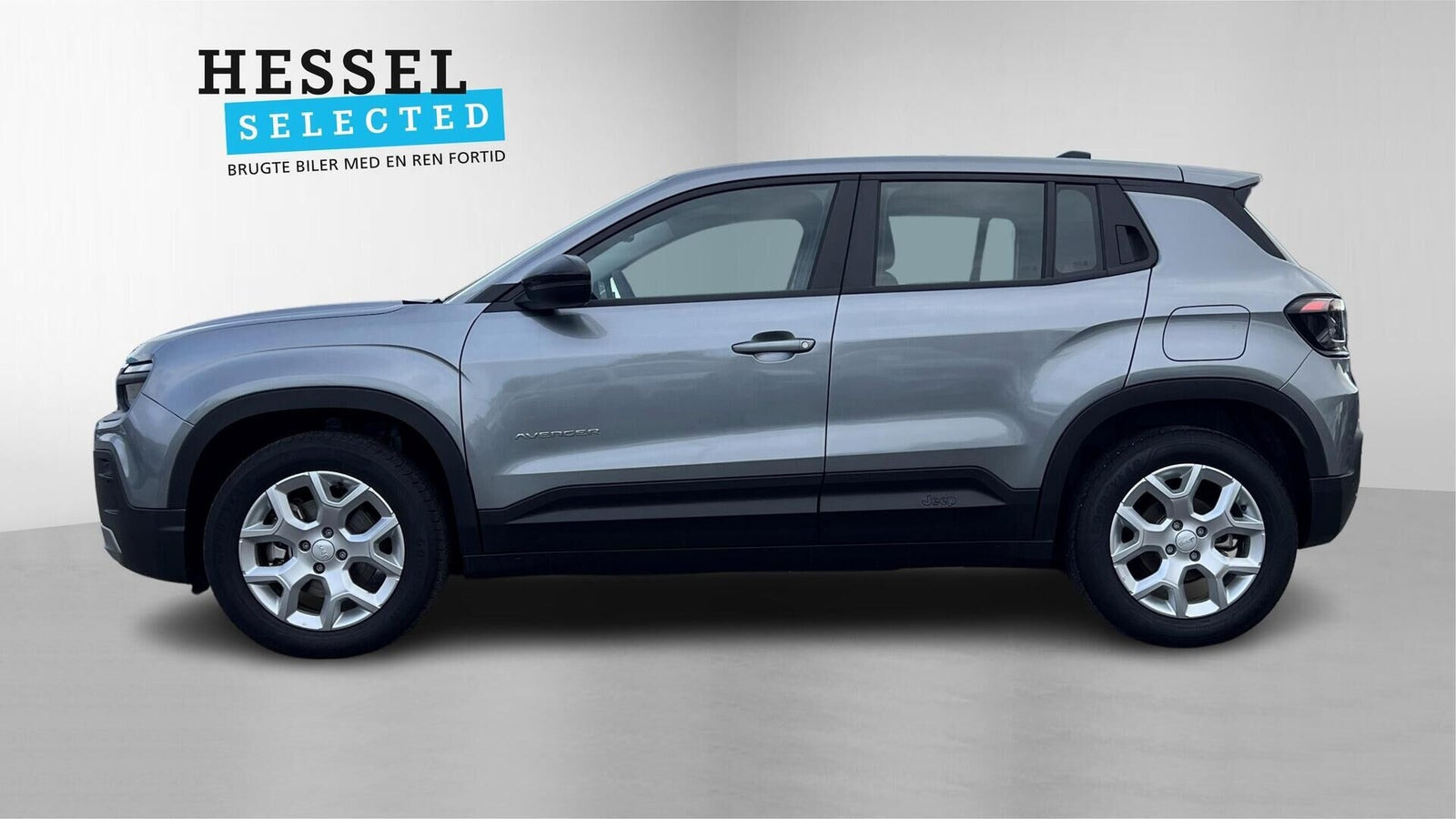 Grå Jeep Avenger fra 2025