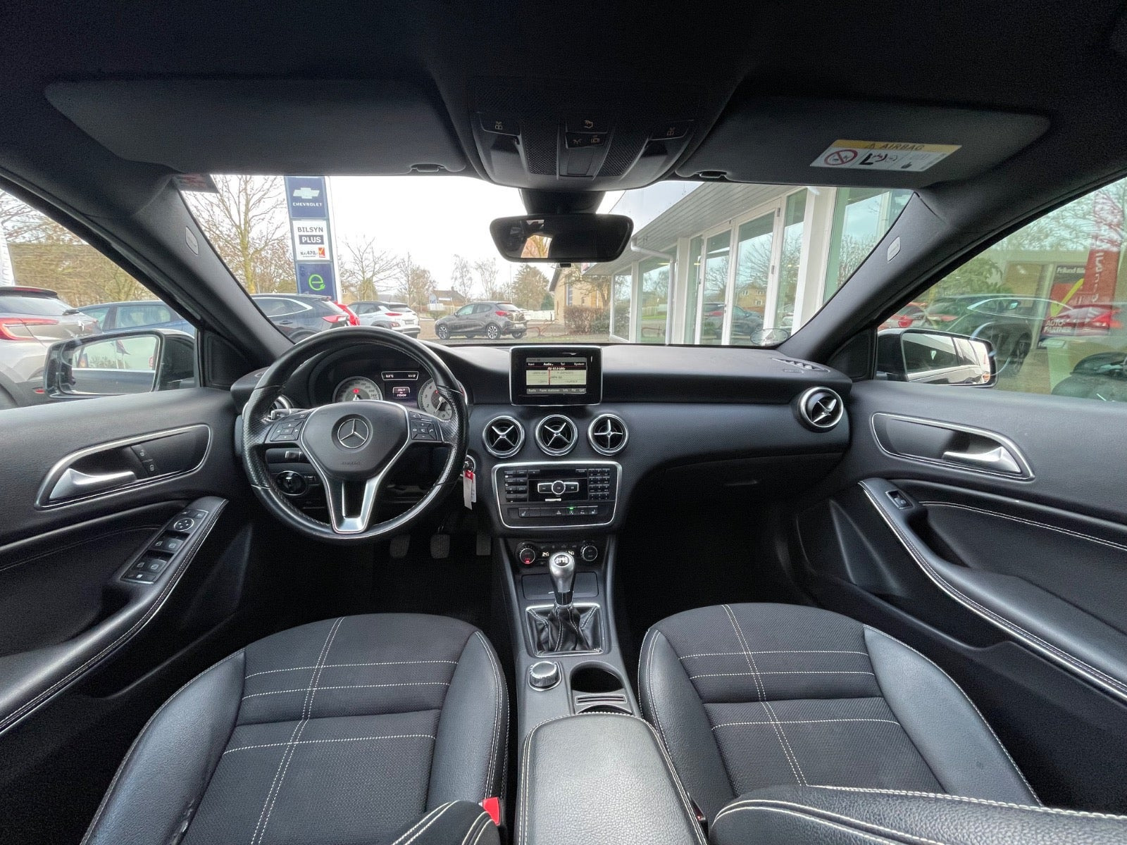 Sort Mercedes A200 fra 2014