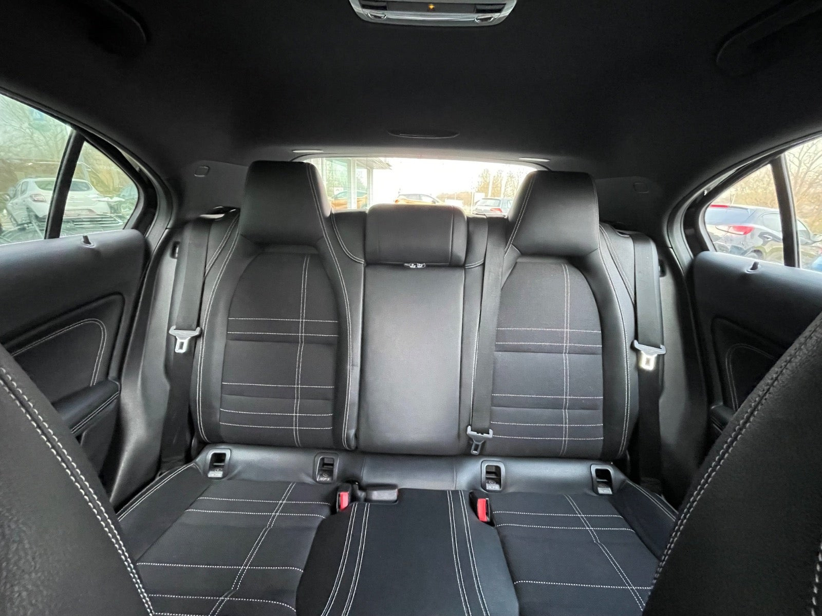 Sort Mercedes A200 fra 2014