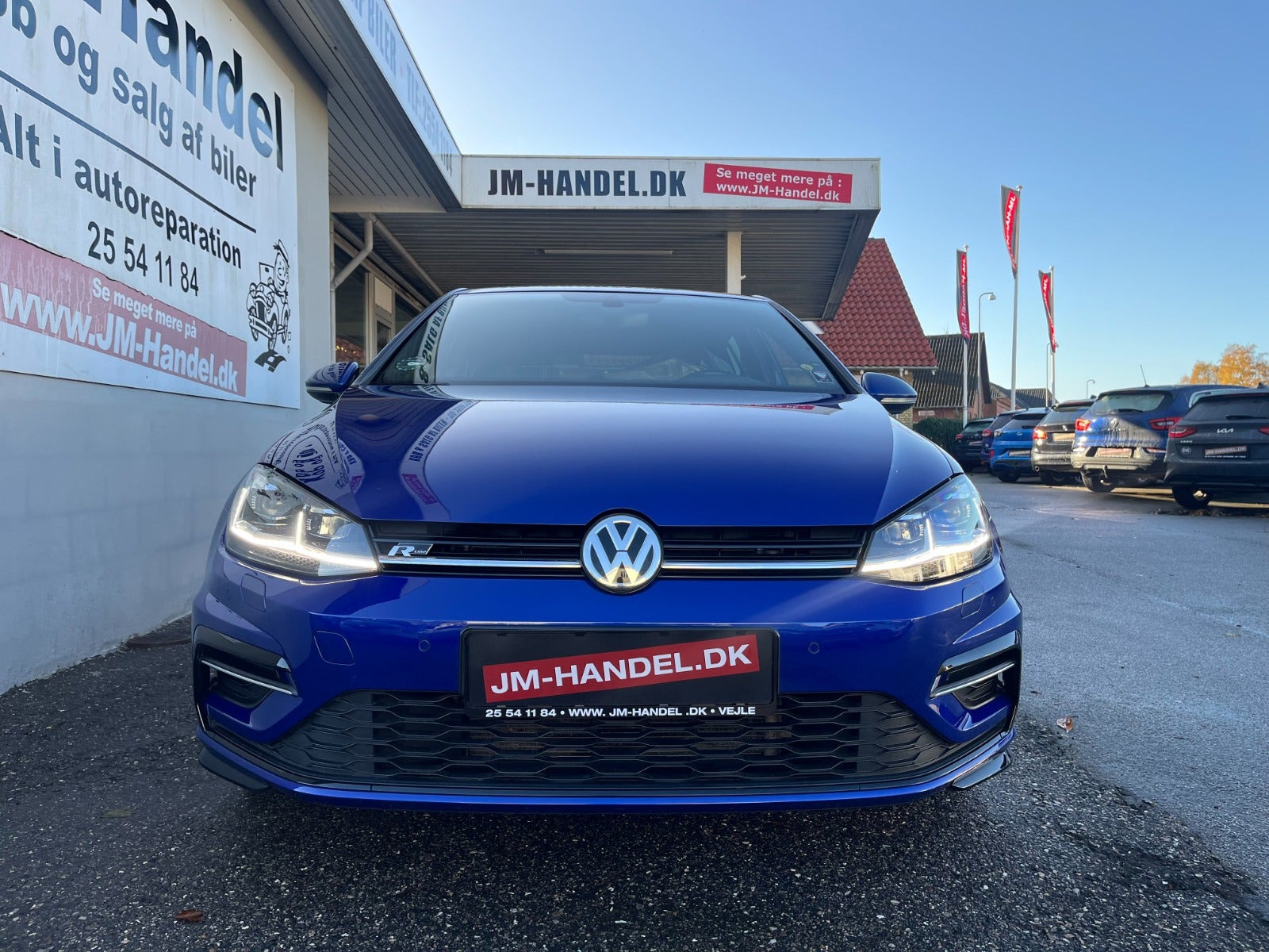 Blå VW Golf VII fra 2018