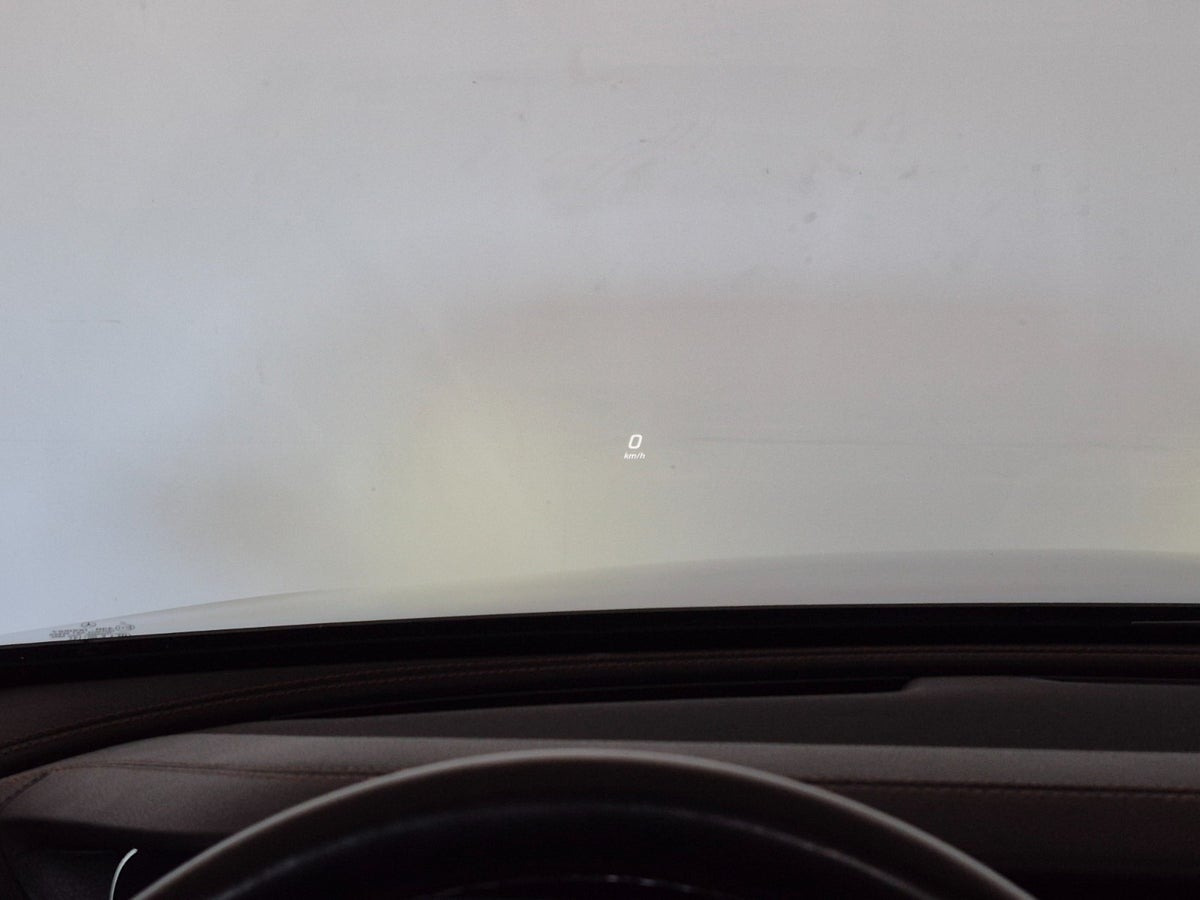Grå Mercedes E350 d fra 2016