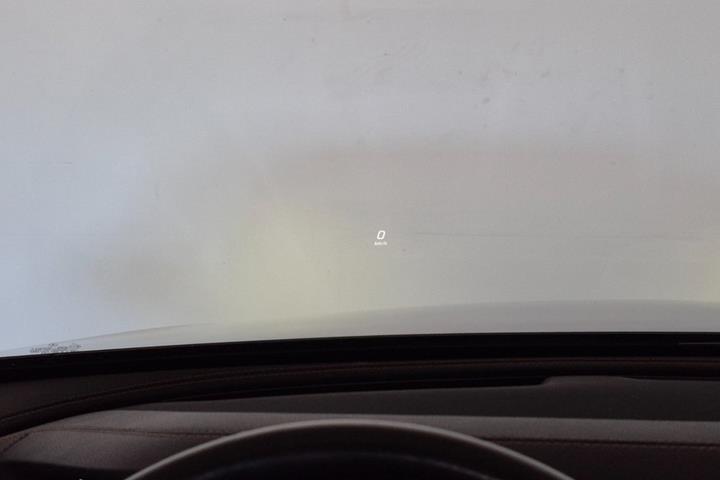 Grå Mercedes E350 d fra 2016