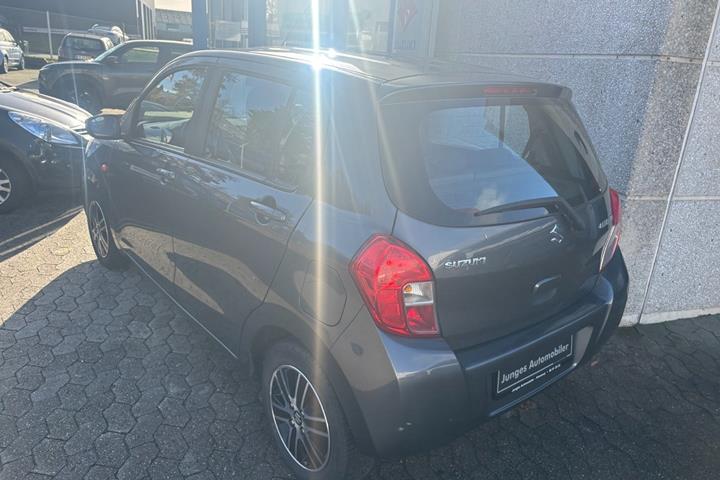 Grå Suzuki Celerio fra 2017