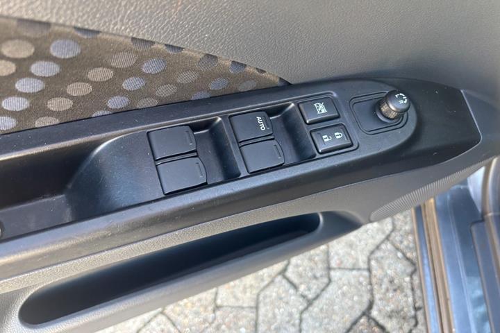 Grå Suzuki Celerio fra 2017