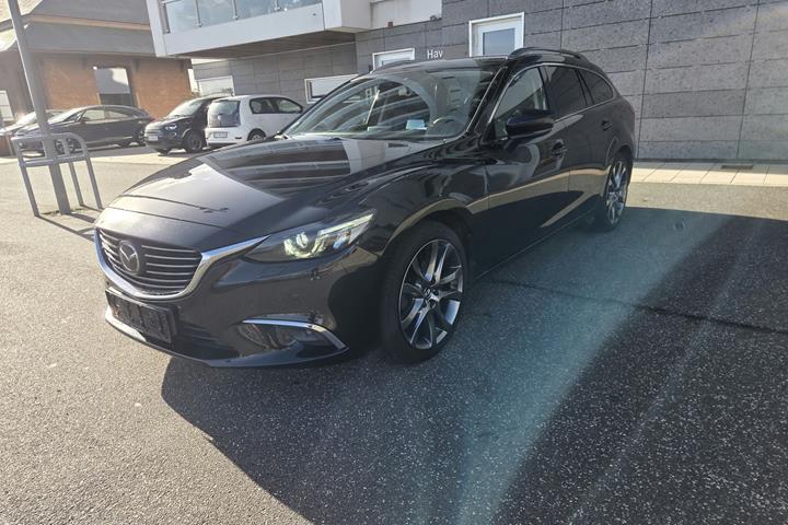 Sort Mazda 6 fra 2017