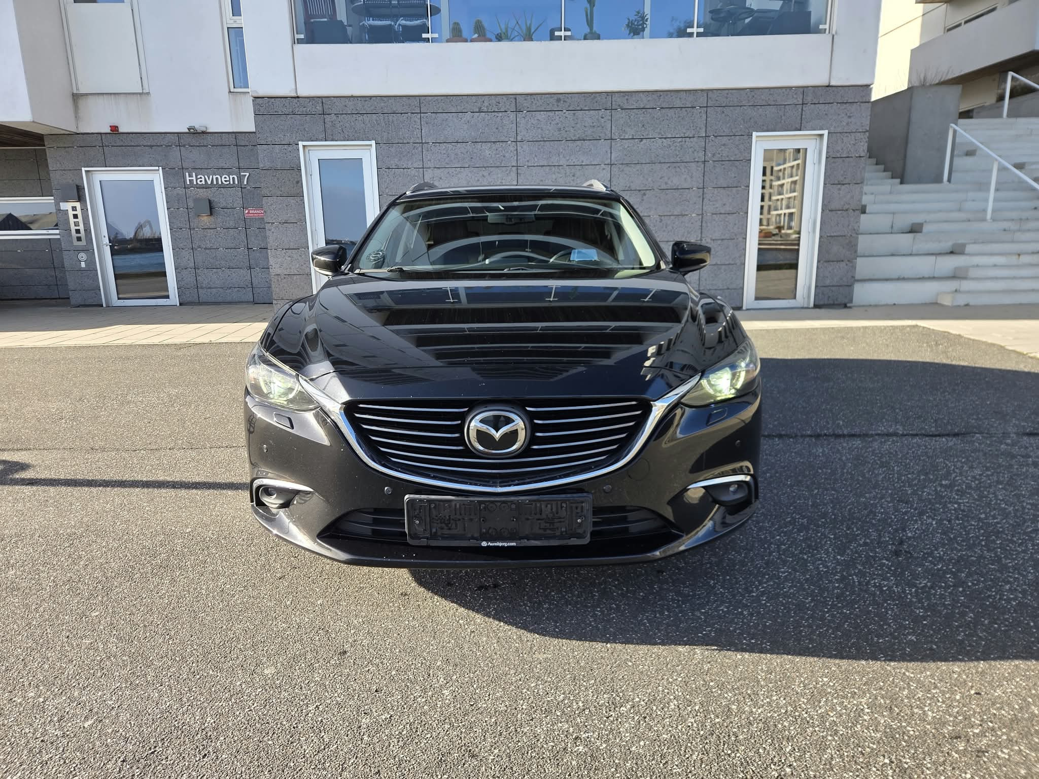 Sort Mazda 6 fra 2017