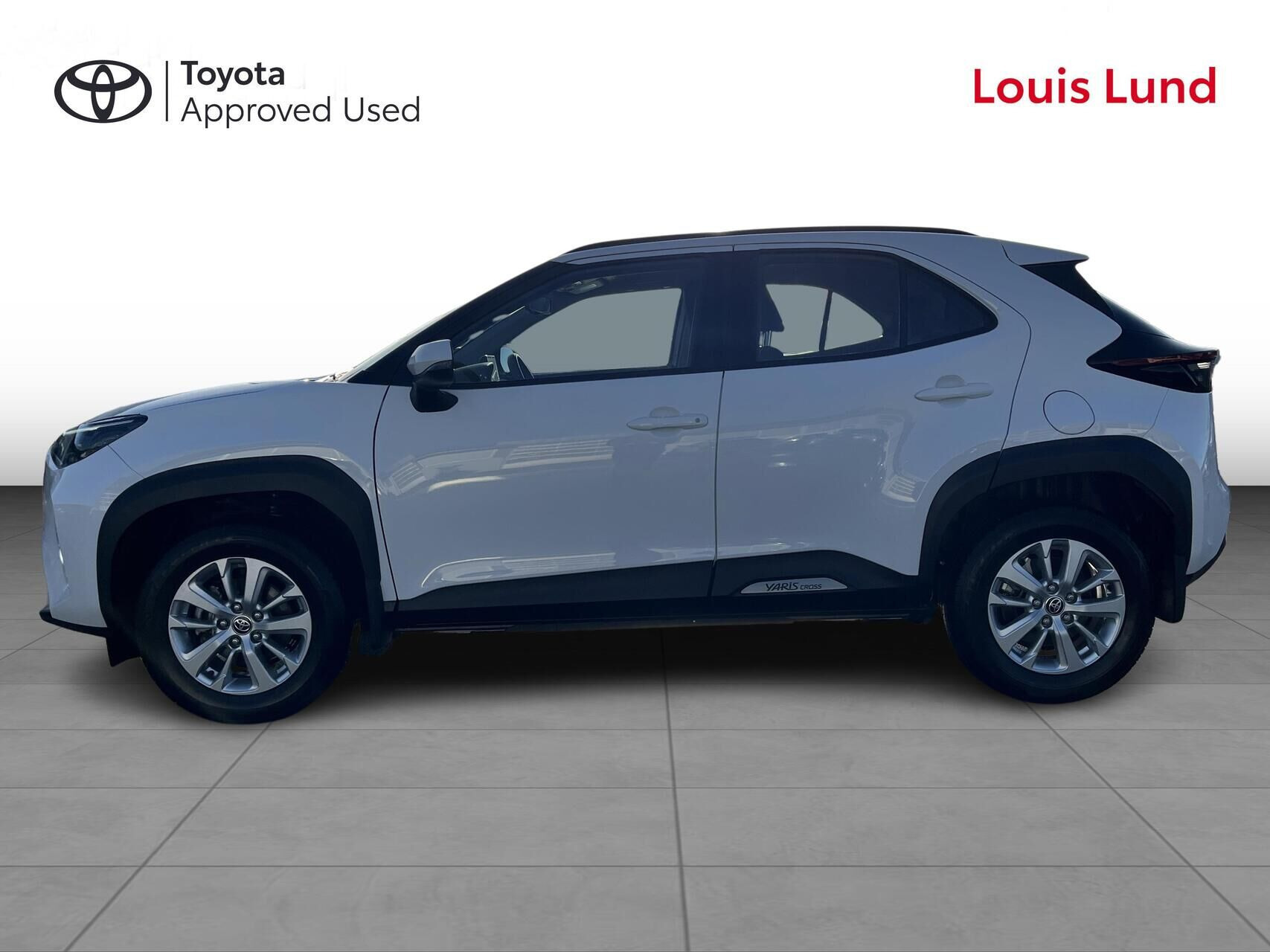 Hvid Toyota Yaris Cross fra 2026