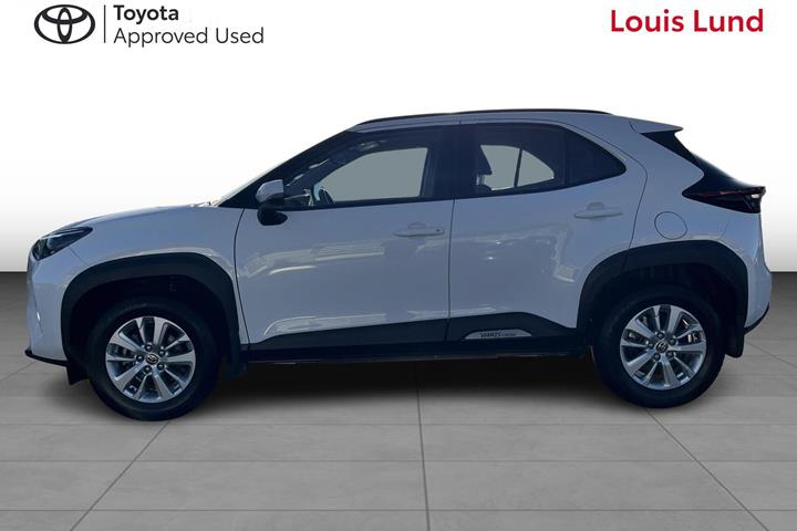 Hvid Toyota Yaris Cross fra 2026