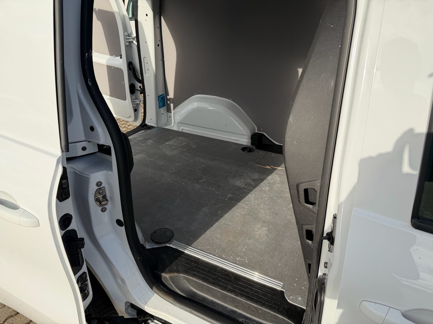 Hvid Mercedes Citan fra 2022