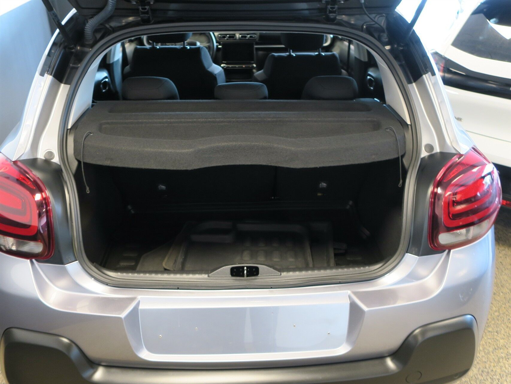 Grå Citroën C3 fra 2020