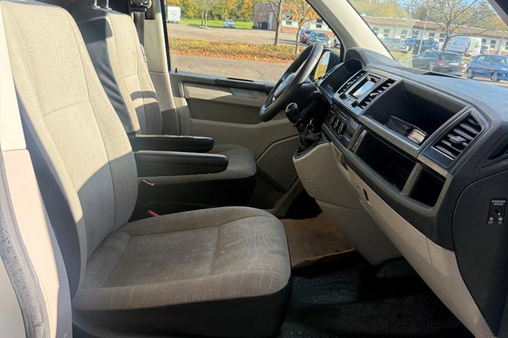 undefined VW Transporter fra 2016