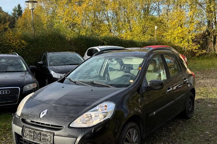 undefined Renault Clio III fra 2010