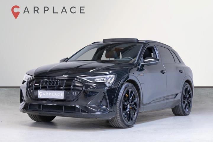 Sort Audi e-tron fra 2021