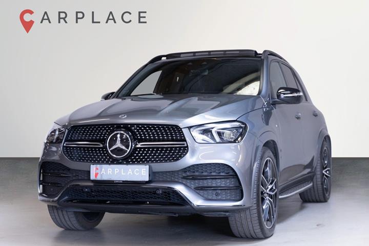 Grå Mercedes GLE350 de fra 2020