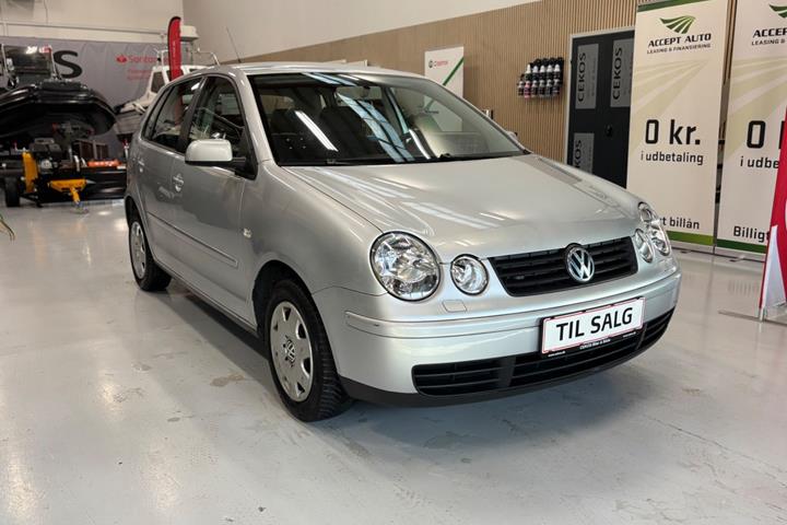 Sølv VW Polo fra 2005
