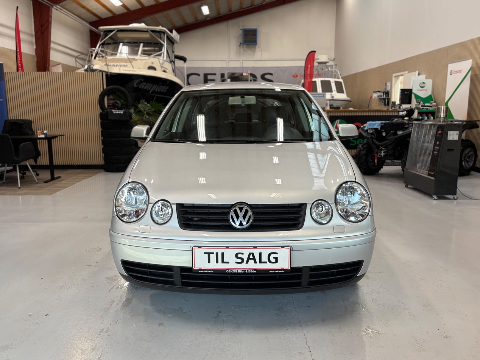 Sølv VW Polo fra 2005