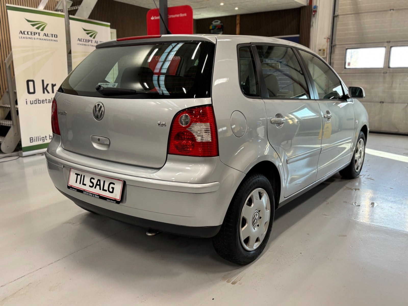 Sølv VW Polo fra 2005