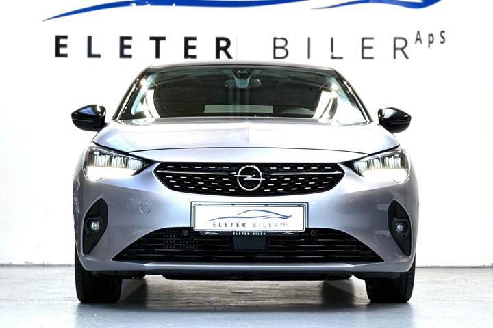 Grå Opel Corsa fra 2020